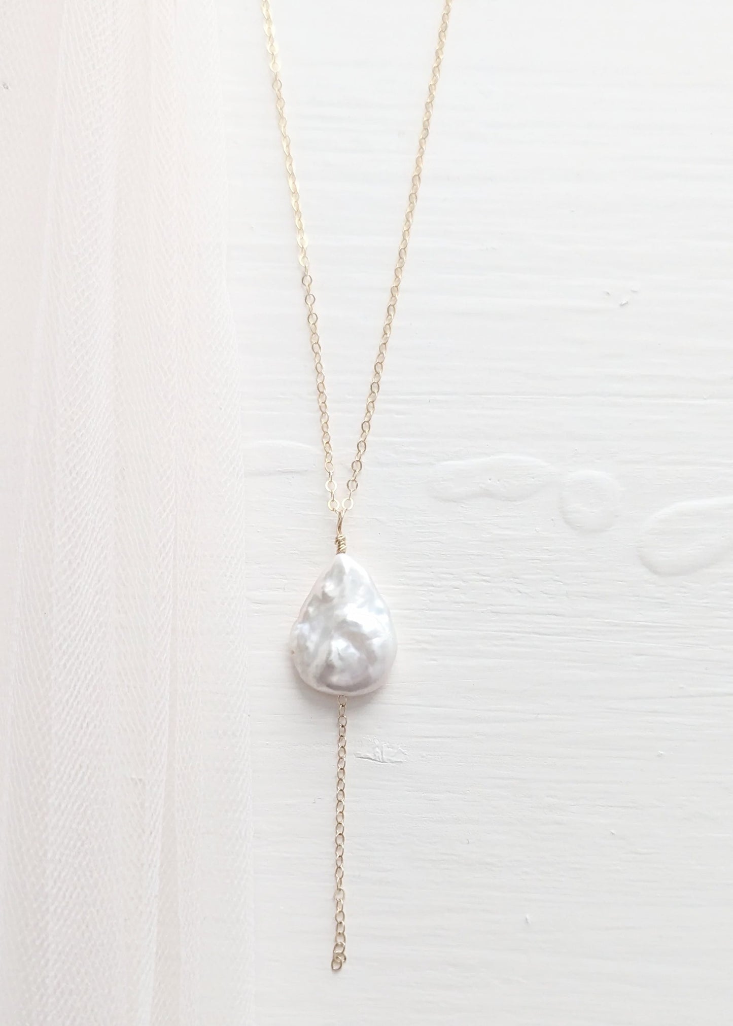 Baroque Pearl Lariat Necklace