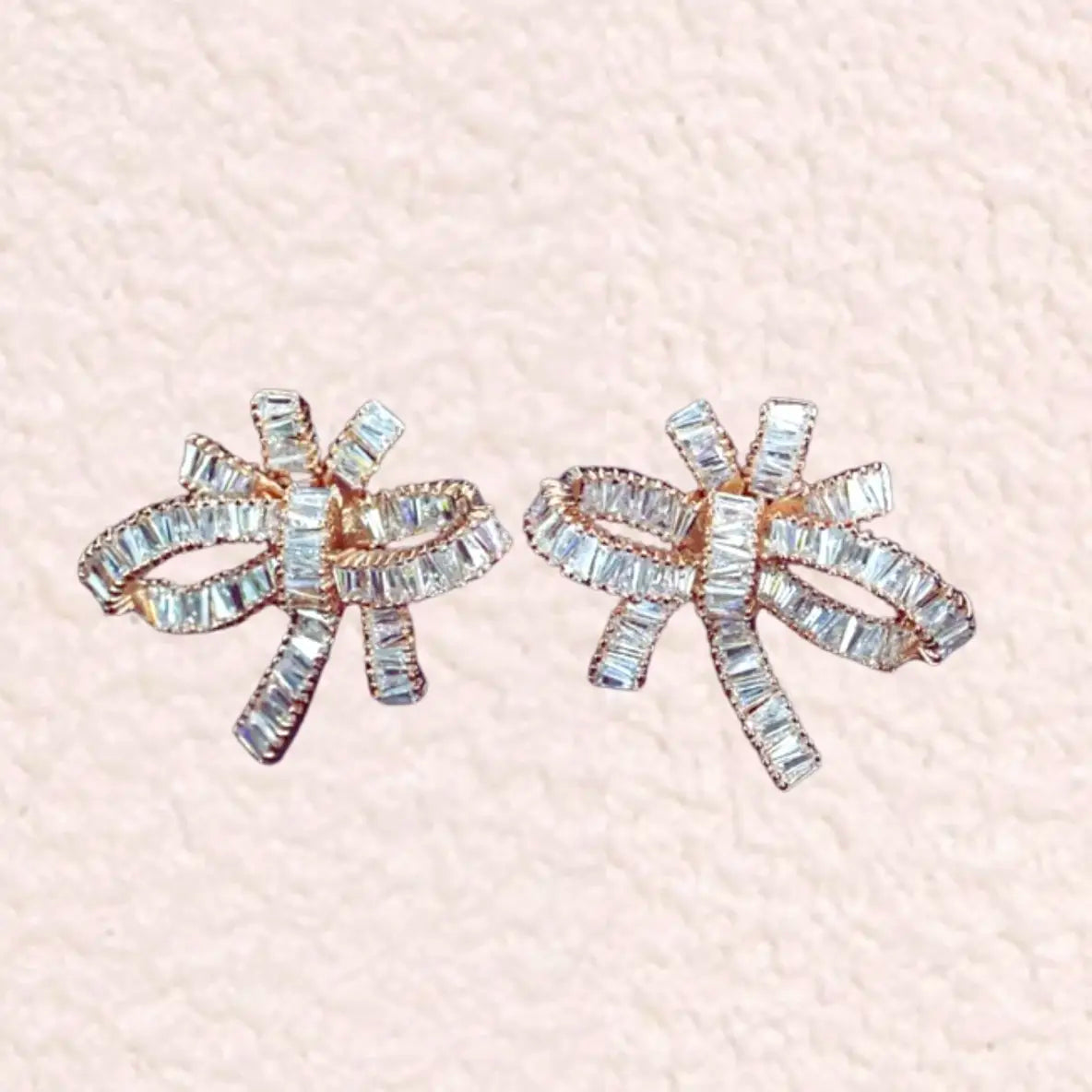 rose gold bow earrings