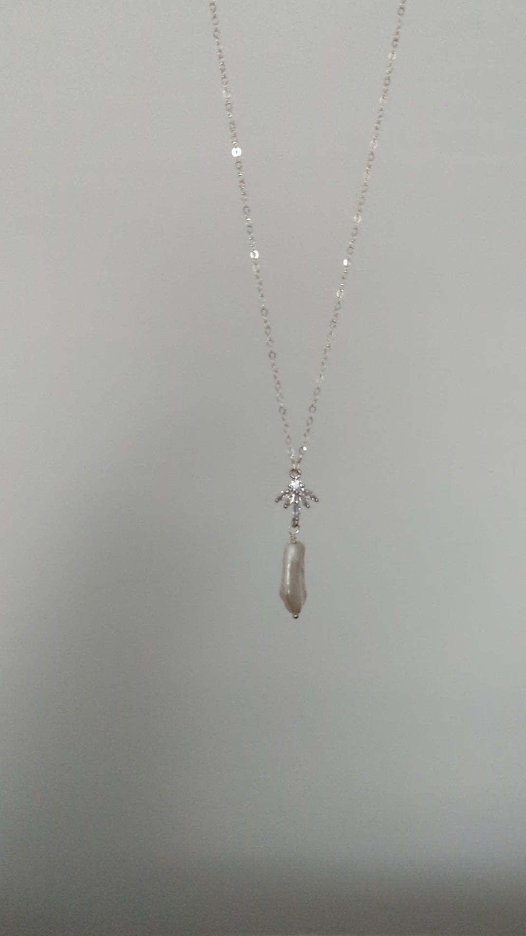 large baroque pearl pendant