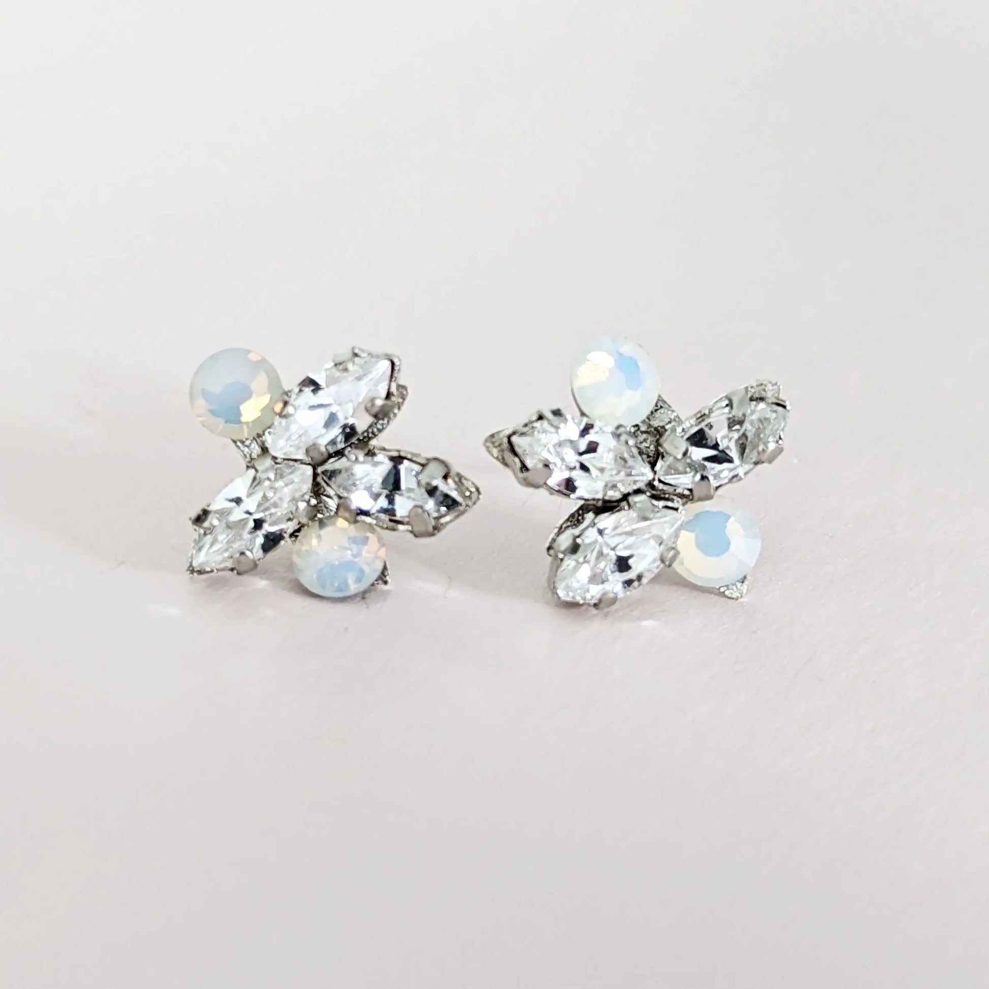 Aesthetic Stud Earrings / 4156 - JazzyAndGlitzy