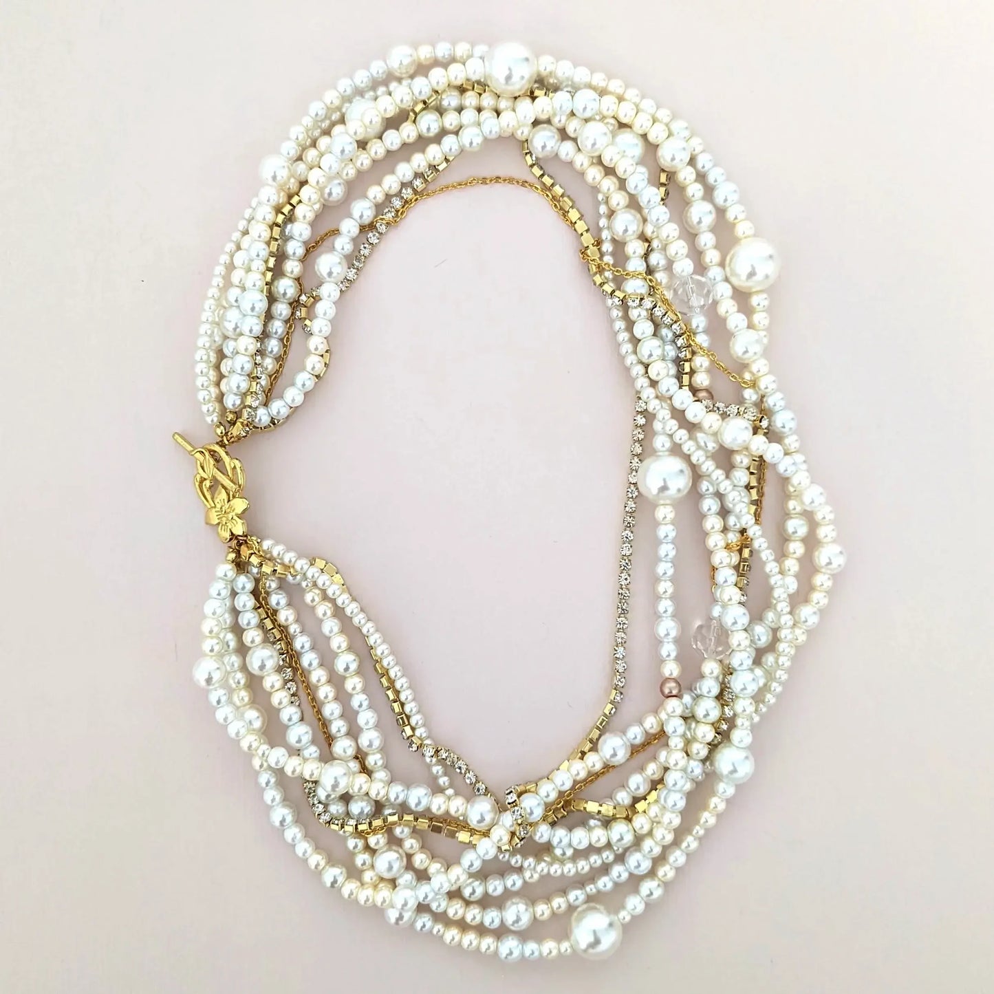 Costume Pearl Necklace - JazzyAndGlitzy