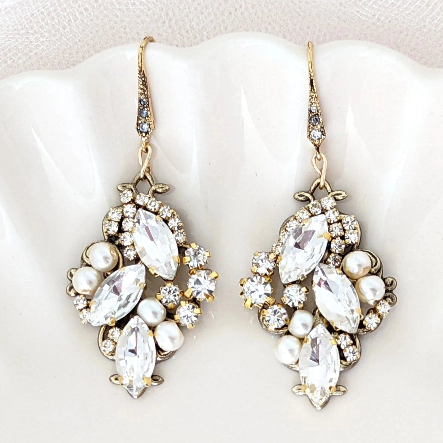 Vintage Wedding Earrings - JazzyAndGlitzy