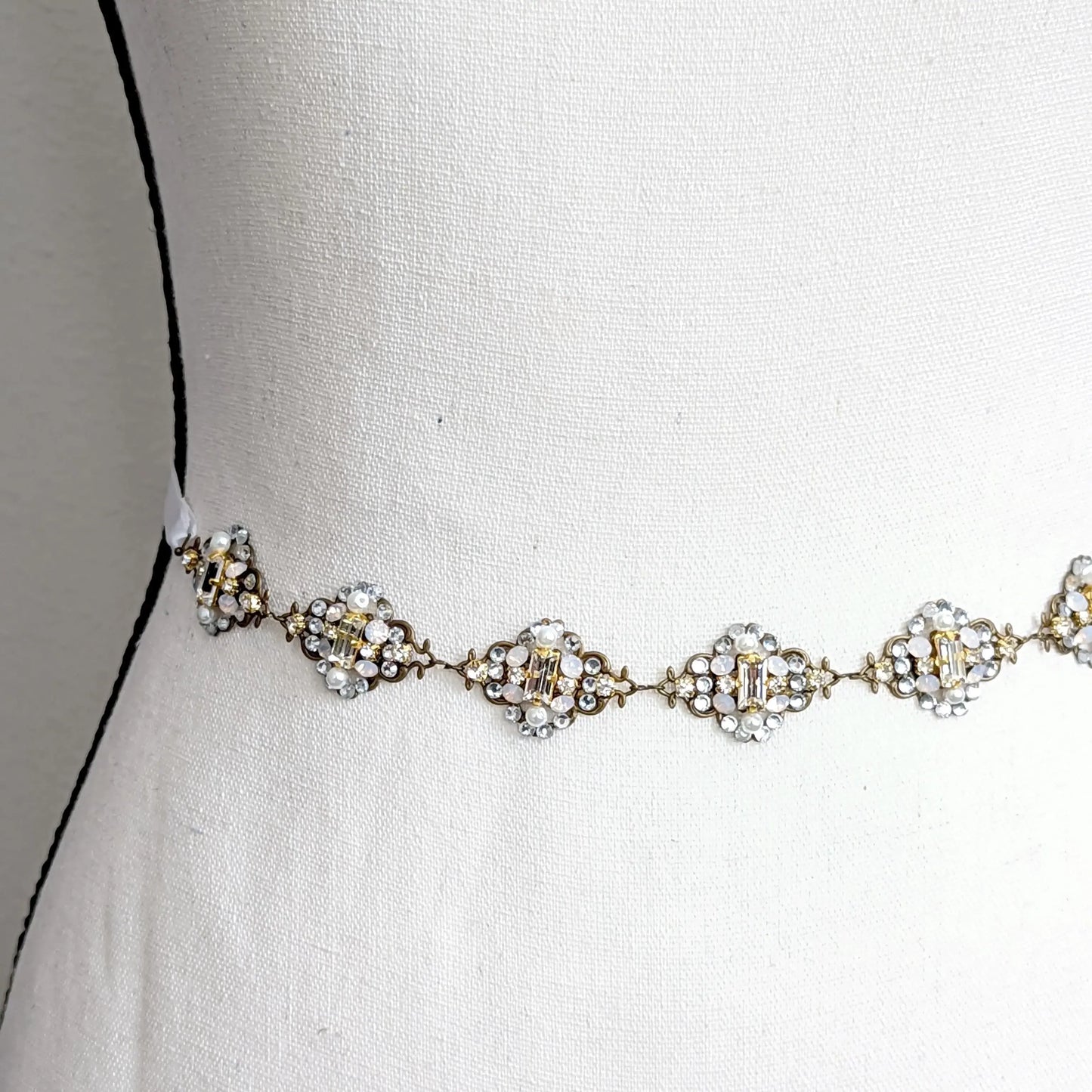 Crystal Bridal Belt in Vintage Style - Belts - JazzyAndGlitzy