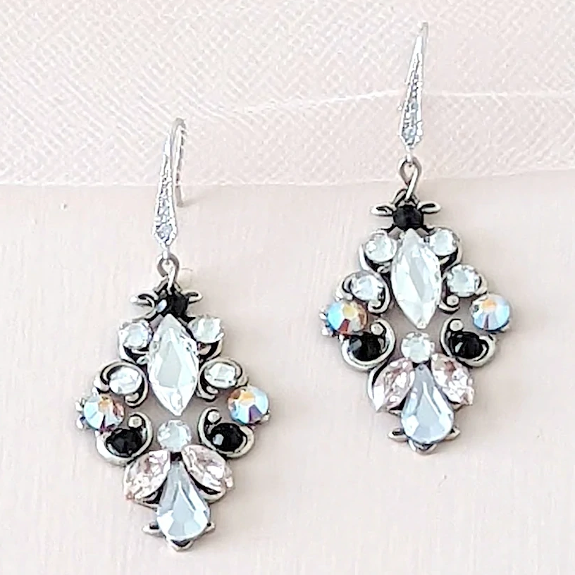 Black Swan Earrings - JazzyAndGlitzy