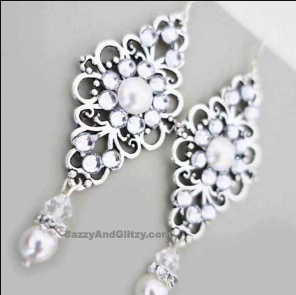 Vintage Inspired Jewelry - Necklace