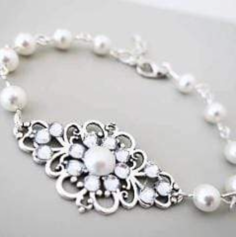 Vintage Inspired Jewelry - Necklace