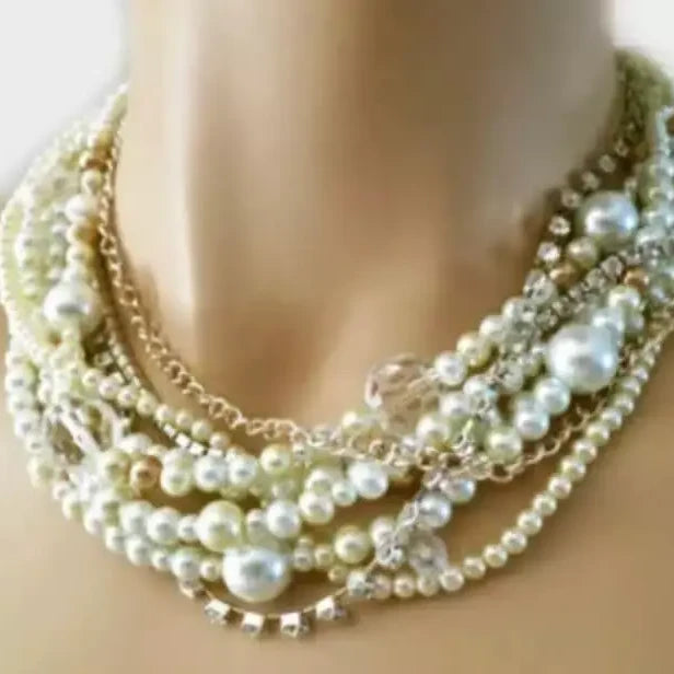 Costume Pearl Necklace - JazzyAndGlitzy