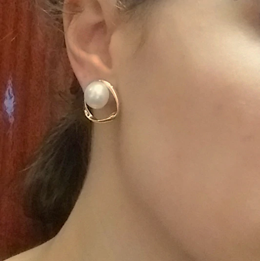 Modern Pearl Earrings | PS 374