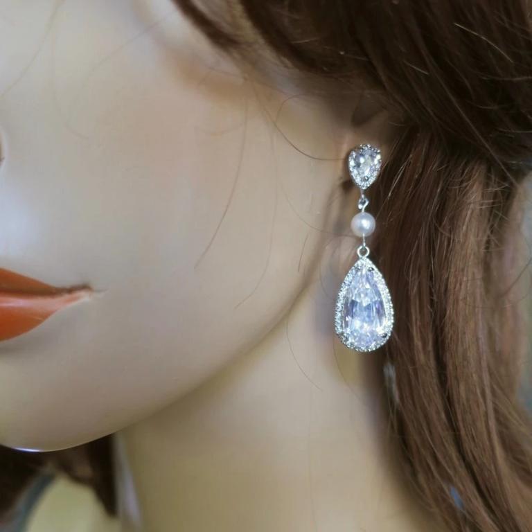 Long Drop Earrings with Cubic Zirconia and Swarovski Pearl