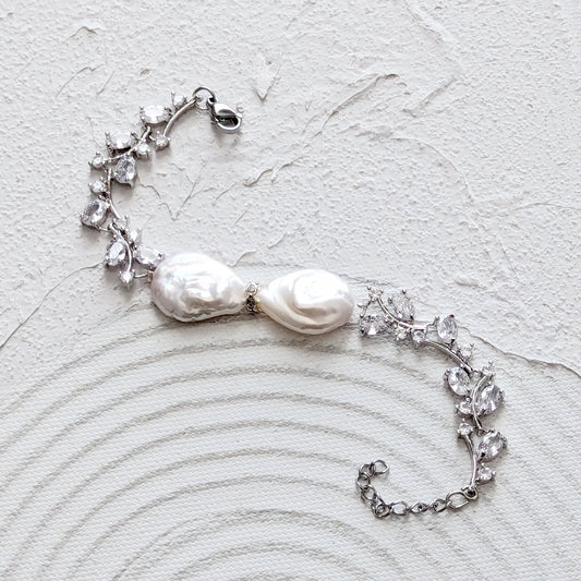 pearl diamond bracelet