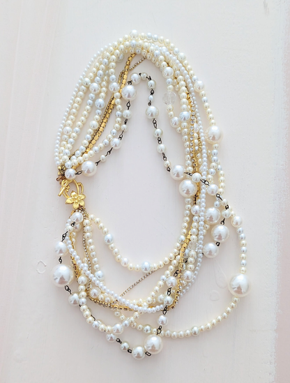 chunky pearl necklace gold