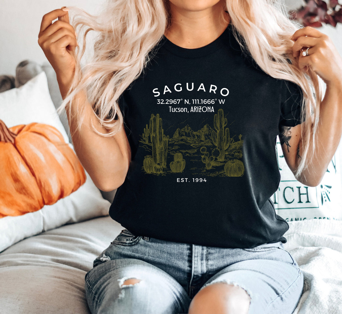 Saguaro Cactus Sweatshirt: Tucson Arizona National Park Unisex Crewneck