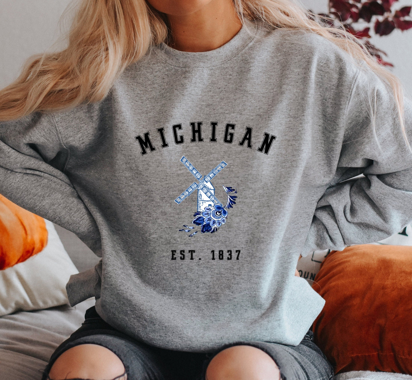 Michigan Crewneck Sweatshirt Dutch Windmill Detroit Vintage Graphic