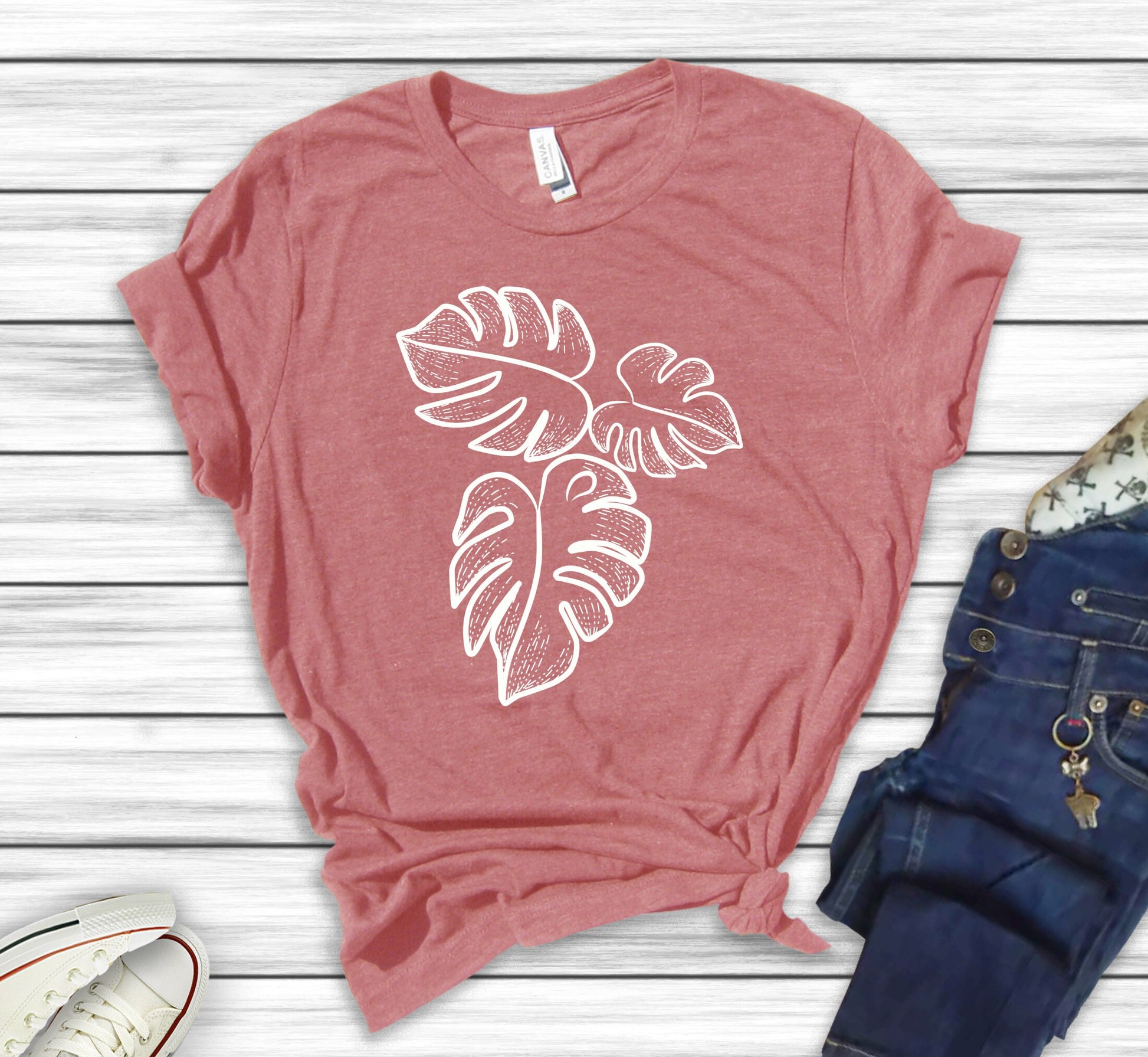 Monstera Leaf Shirt, Plant Lover Gift, Botanical T-Shirt, Houseplant Gardening Plant Lady Tee