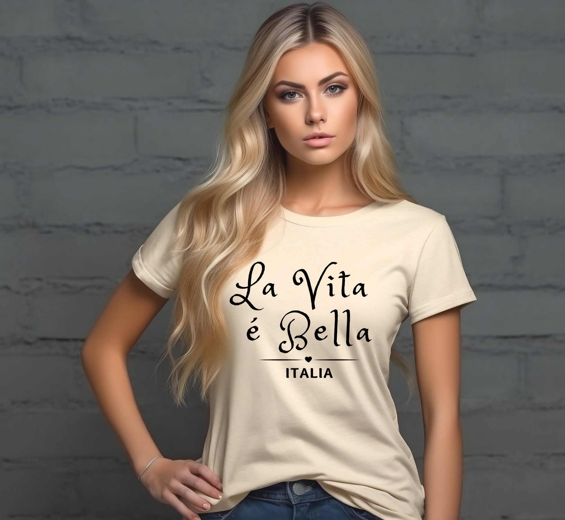 La Vita E Bella Italy Vacation Shirt, Italian Saying Tee