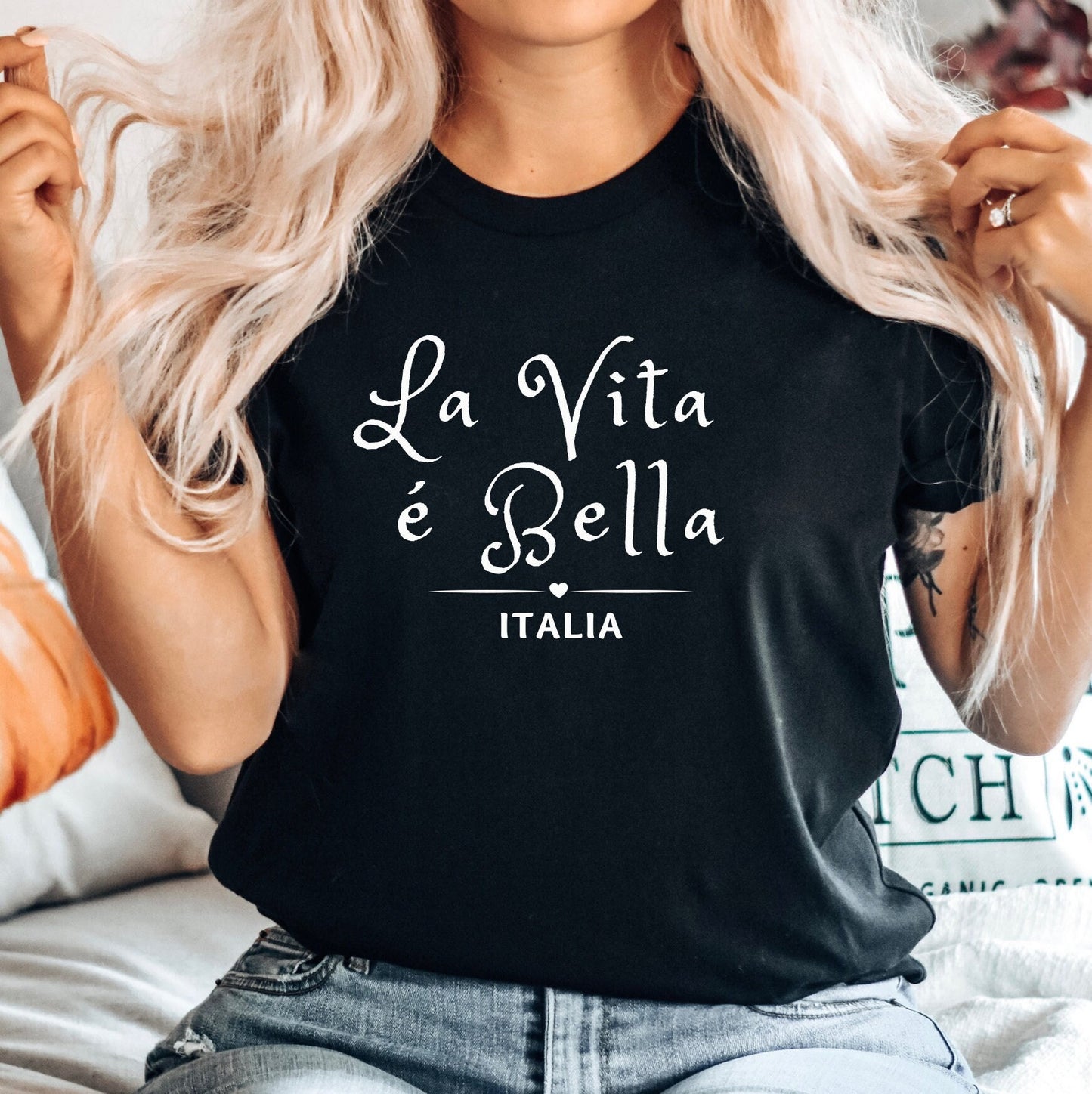La Vita E Bella Italy Vacation Shirt, Italian Saying Tee