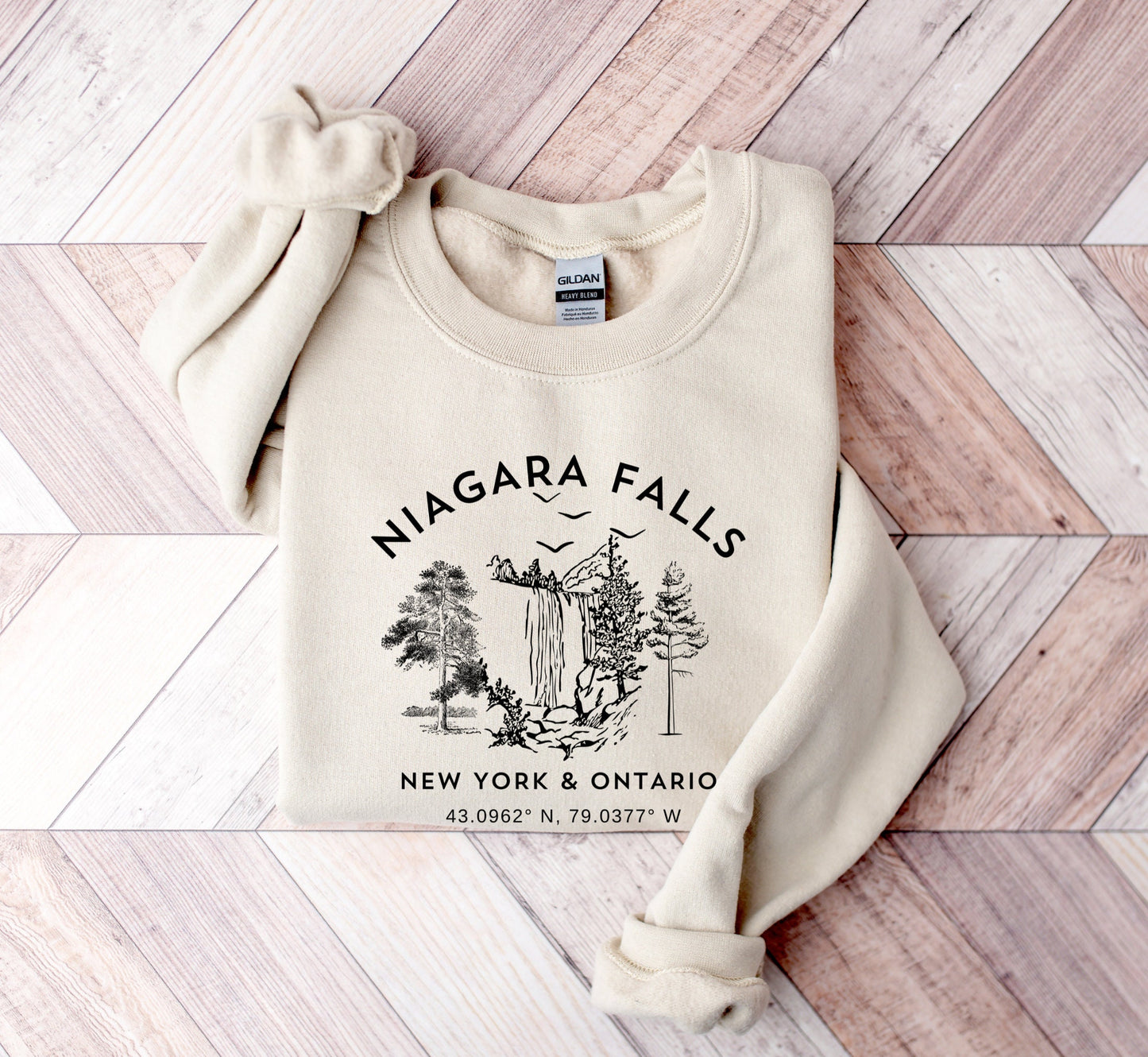 Niagara Falls Sweatshirt New York Ontario Sweater Canada Souvenir Pullover, Cozy Travel Gift