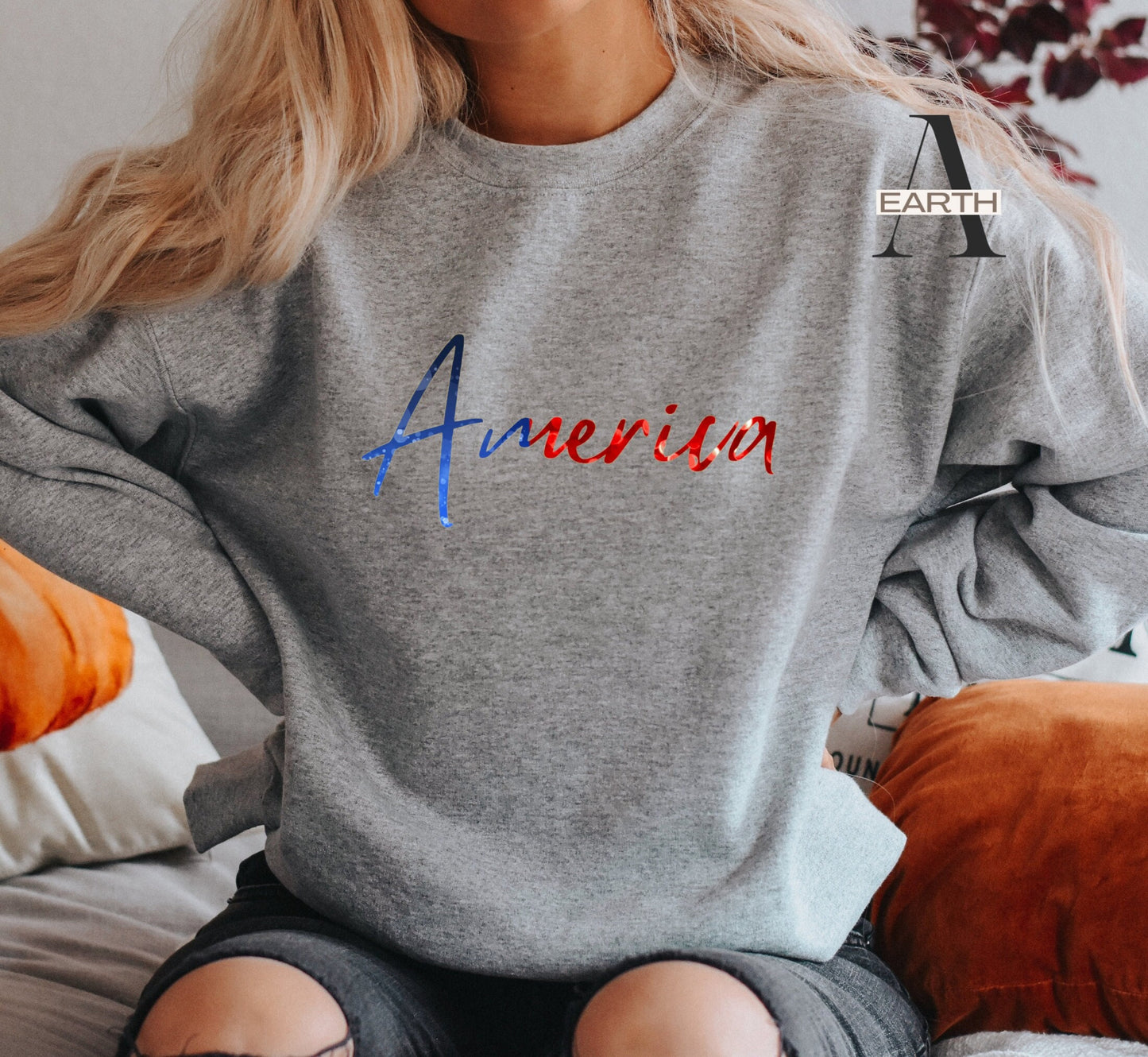 Retro American Flag Sweatshirt, Glittery Patriotic USA Pullover