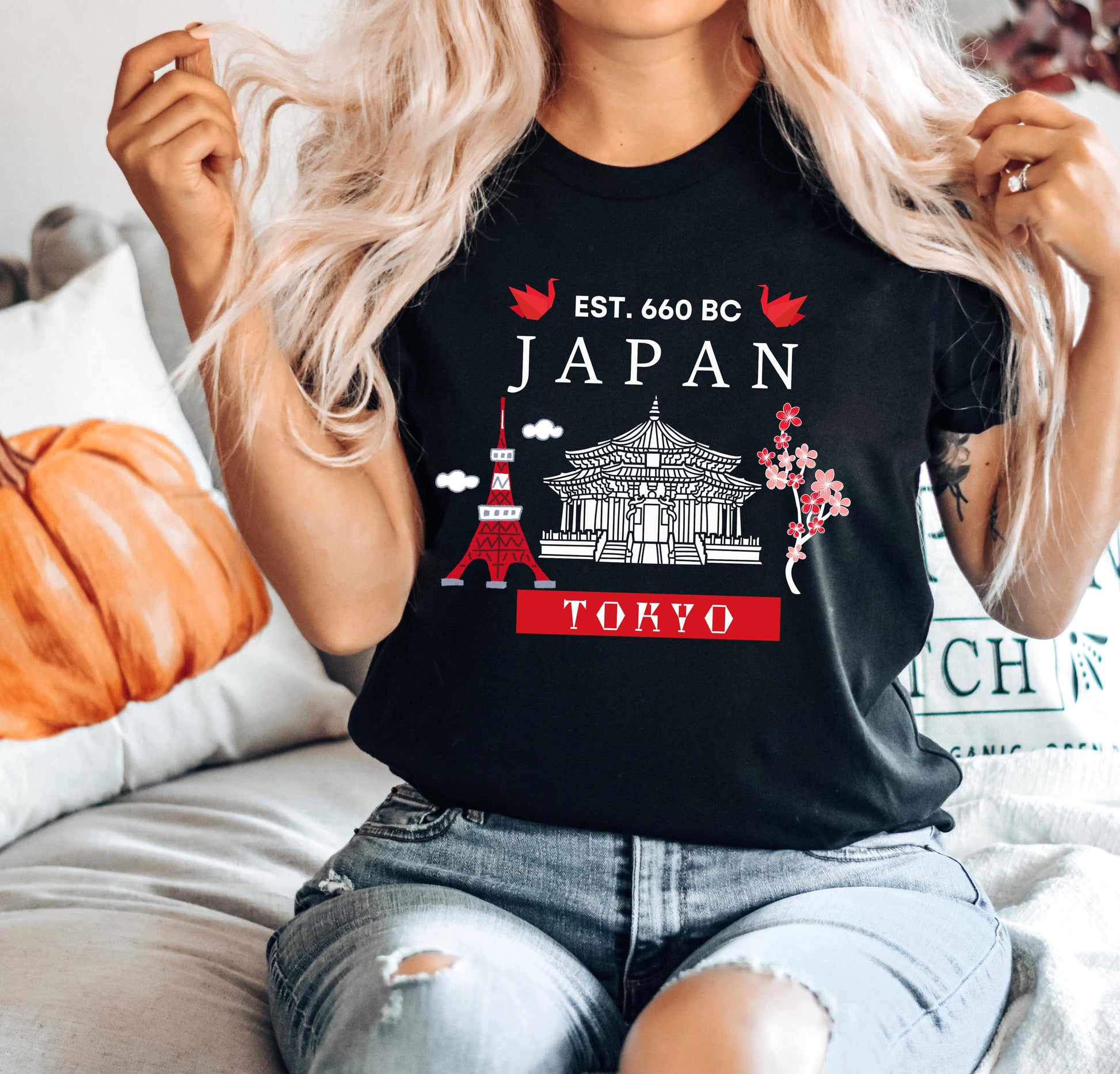 Japan T-Shirt: Cherry Blossom Tokyo Sakura Tee