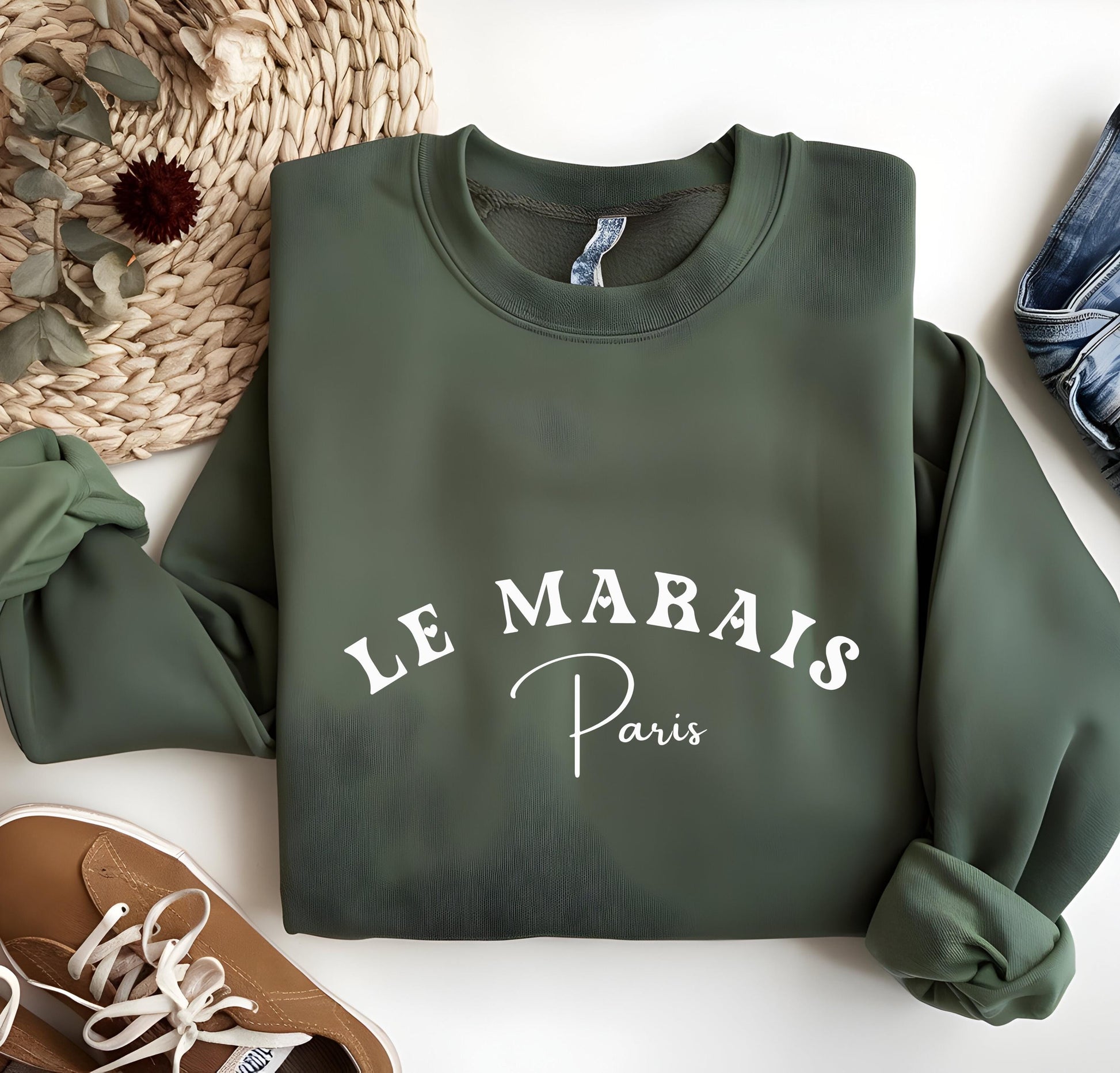 Le Marais Paris Sweatshirt: French Style Crewneck Pullover