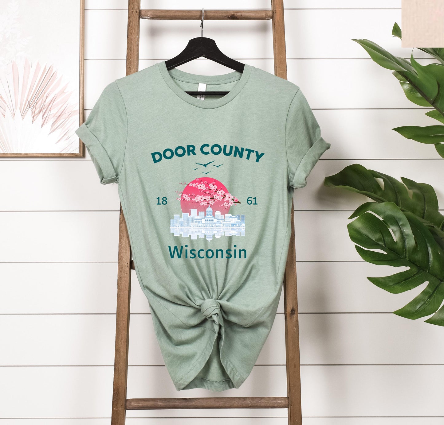 Door County Wisconsin T-Shirt, Midwest Vacation Tee