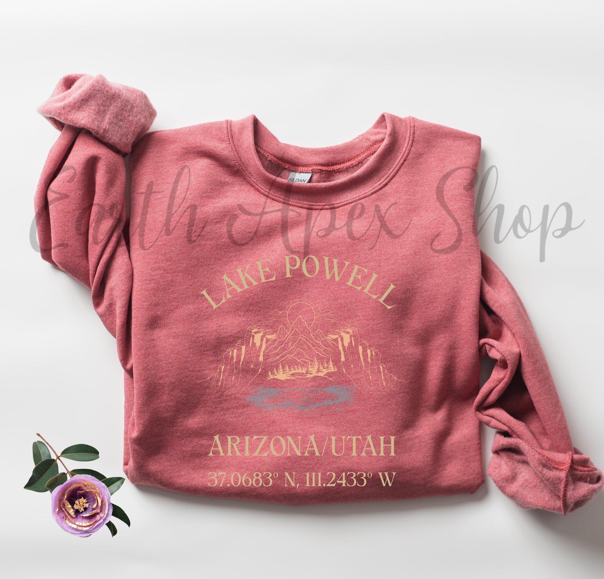Lake Powell Sweatshirt: Arizona Utah Desert Travel Crewneck