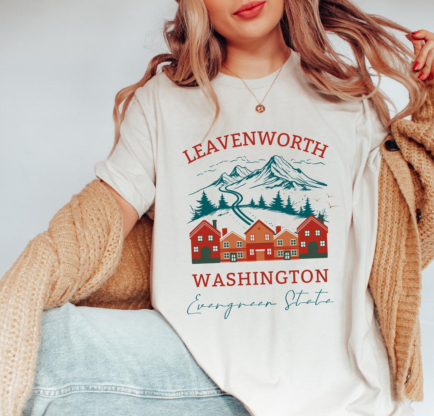 Leavenworth Washington Shirt: Bavarian Holiday Town Tee