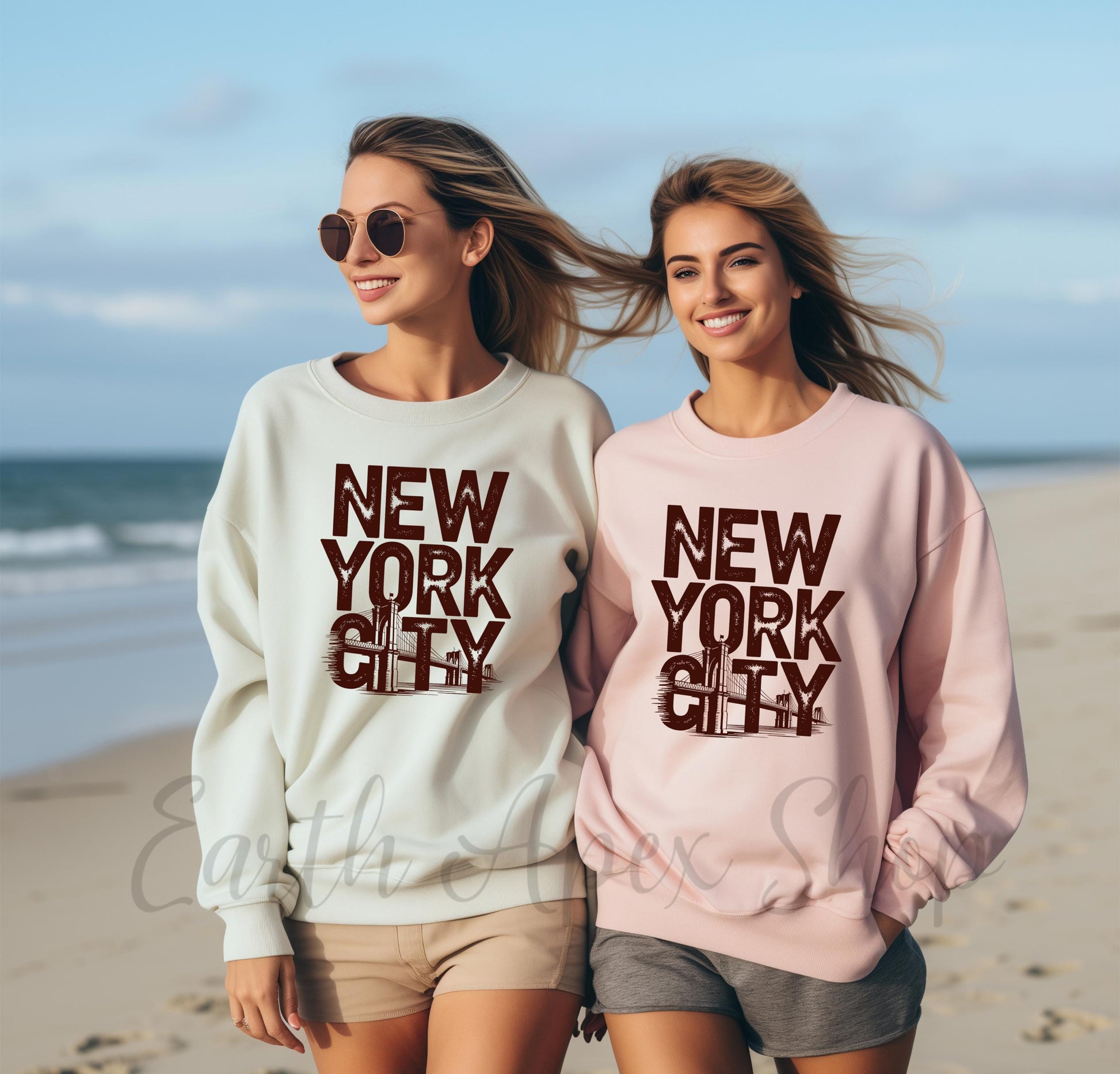 New York City Sweatshirt: NYC Crewneck Pullover - Brooklyn Bridge