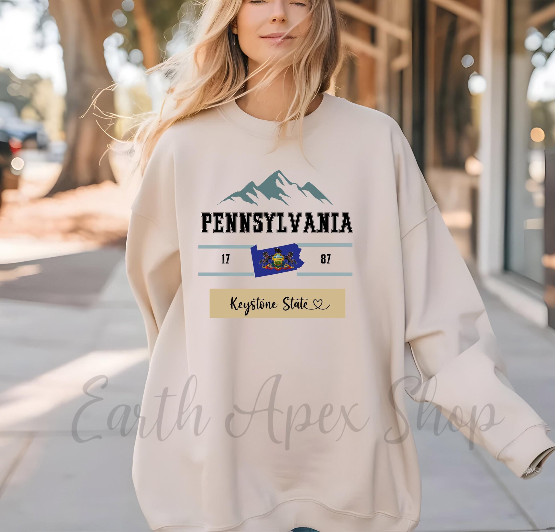 Pennsylvania Sweatshirt: Retro Keystone State Crewneck, Vintage Mountain Graphic