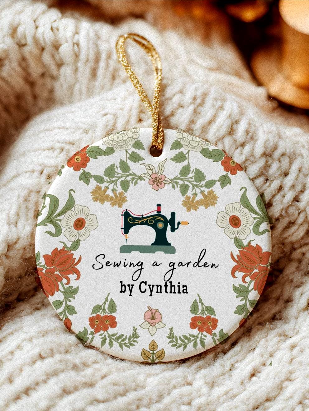 Personalized Seamstress Gift, Floral Sewing Machine Ornament, Handmade Crafter Keepsake, Vintage Sewing Room Decor