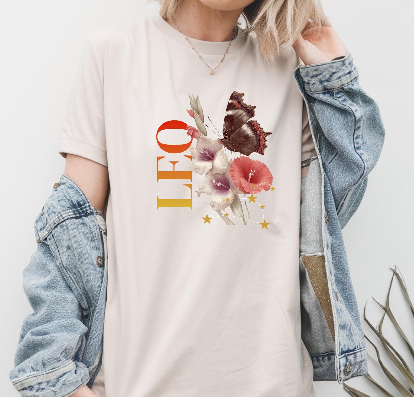 Leo July August Birth Month Flower Zodiac Constellation Shirt | Comfort Colors Tee