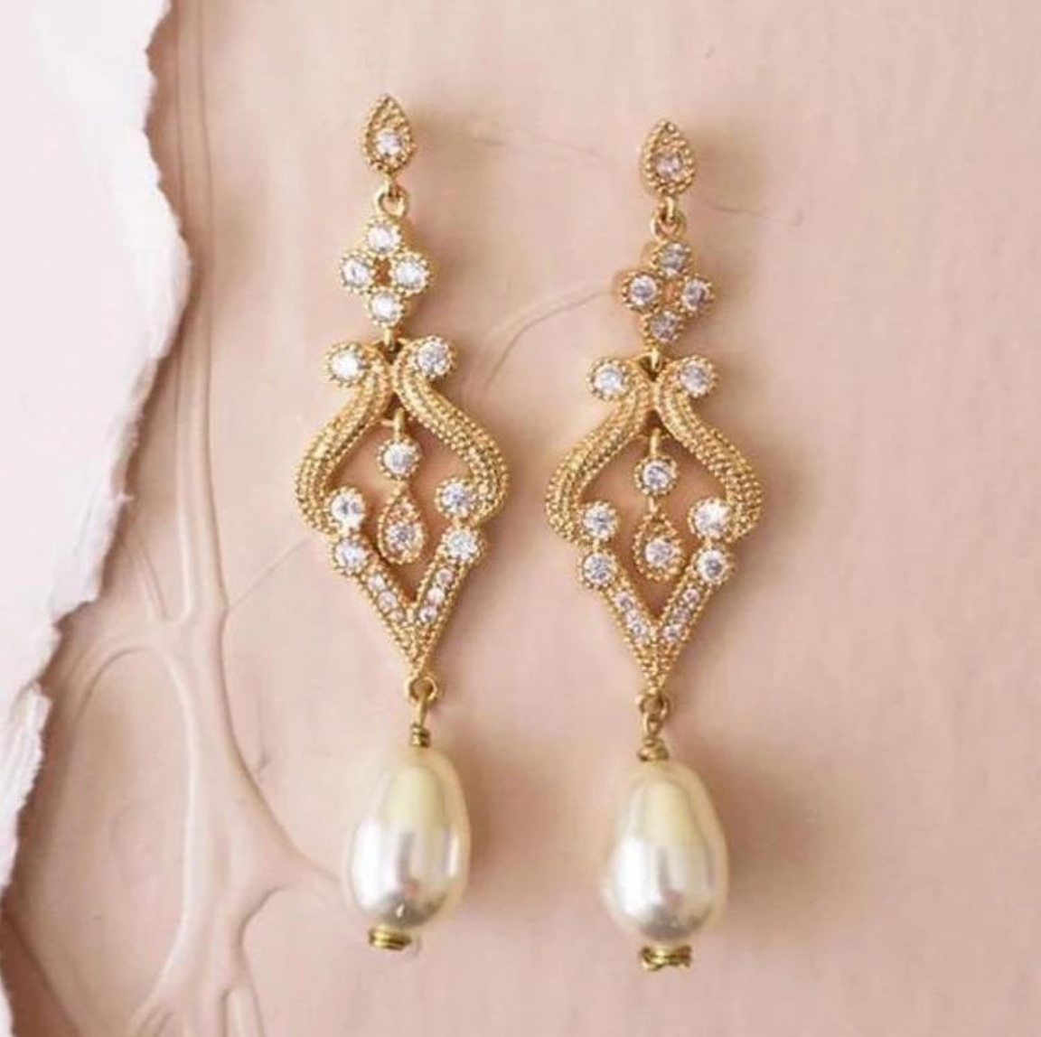 gold bridal earrings in vintage style