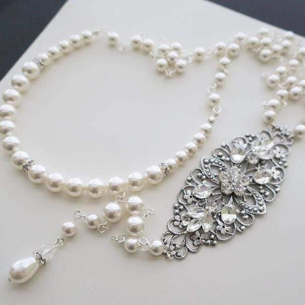 Wedding Back Necklace with Vintage Detailed Pearl Backdrop Bridal –  JazzyAndGlitzy